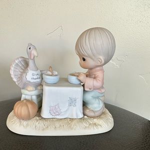 Precious Moments figurine- Thank You Lord For Everything